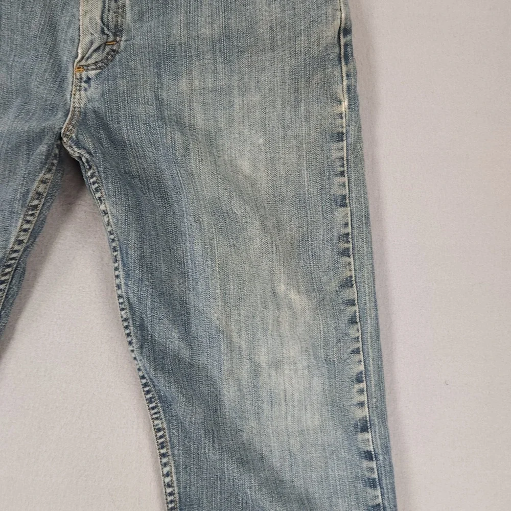 Genuine Wrangler Relaxed Fit Straight Jeans Men's 31x30 Blue Faded Distressed - Picture 13 of 15